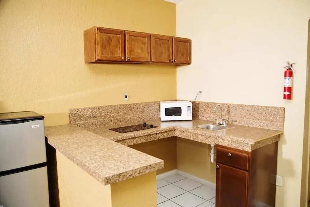 Winchester Inn and Suites Humble/IAH/North Houston
