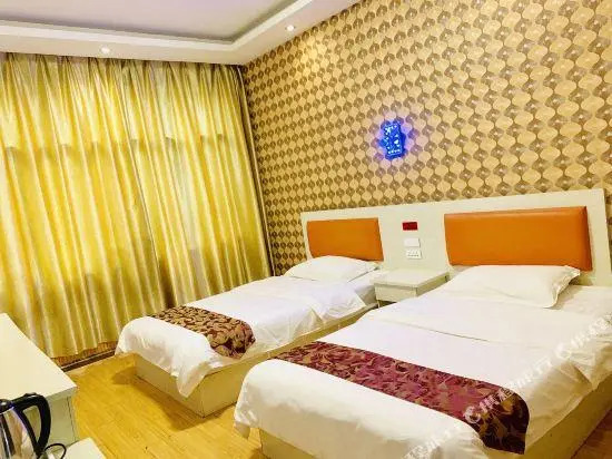 Huayun Hotel