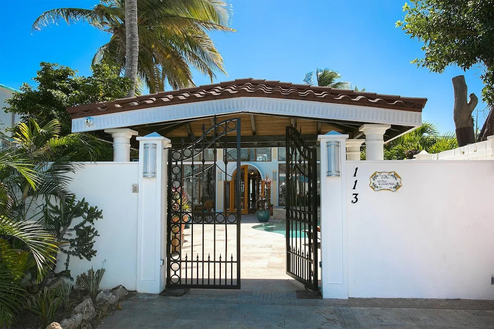 Dream Villa Simpson Bay Vittoria Beachfront