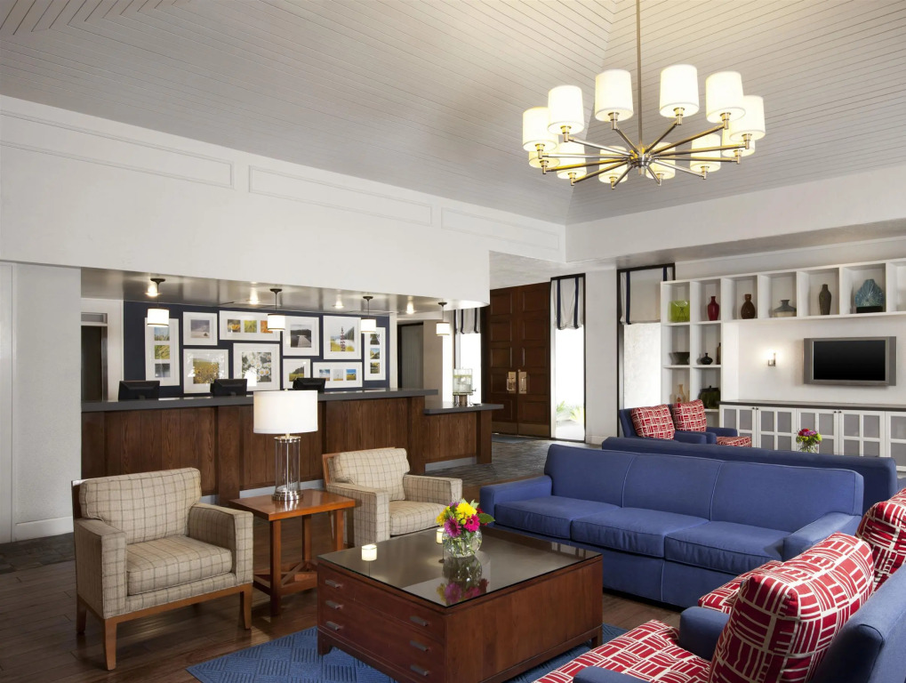 Four Points by Sheraton Bakersfield