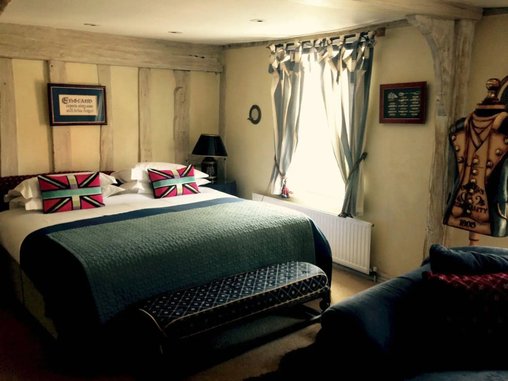 The Bell Inn Hotel