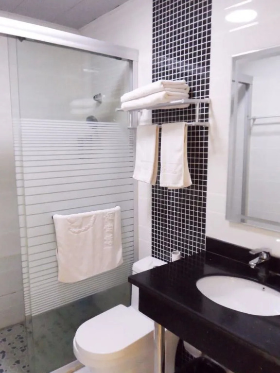 Jinting Business Hotel Tongli