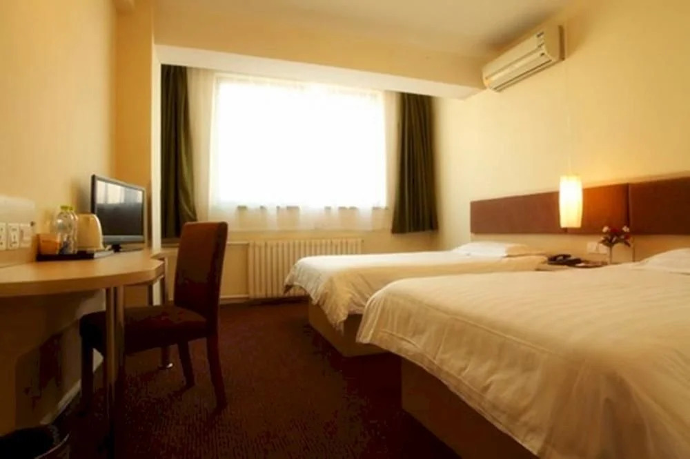 Motel168 Harbin Dongdazhi Street Branch