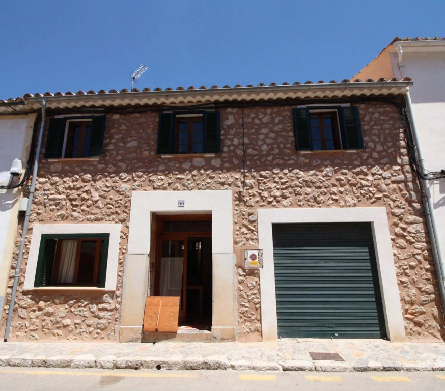 Villa with garden in Esporles