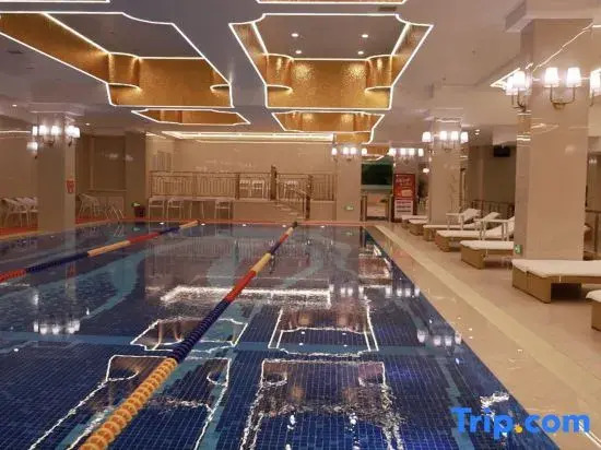 Mishan Xingkaihu International Grand Hotel