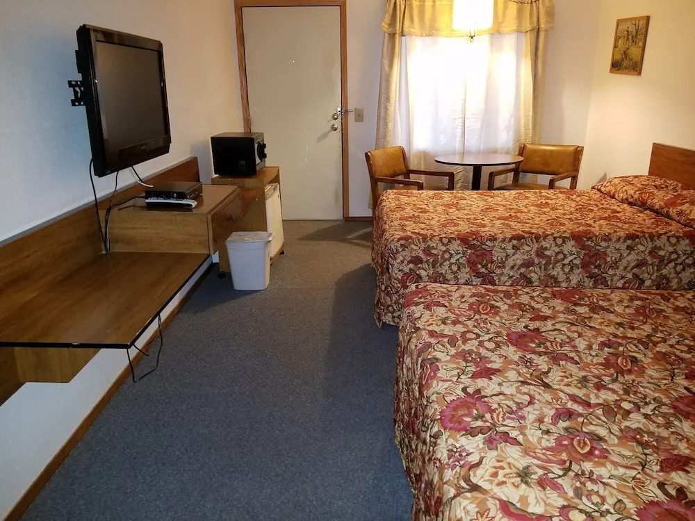 Moorcourt Motel