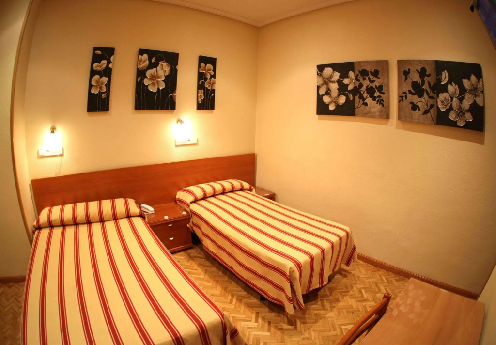 Hostal Atocha Almudena Martín