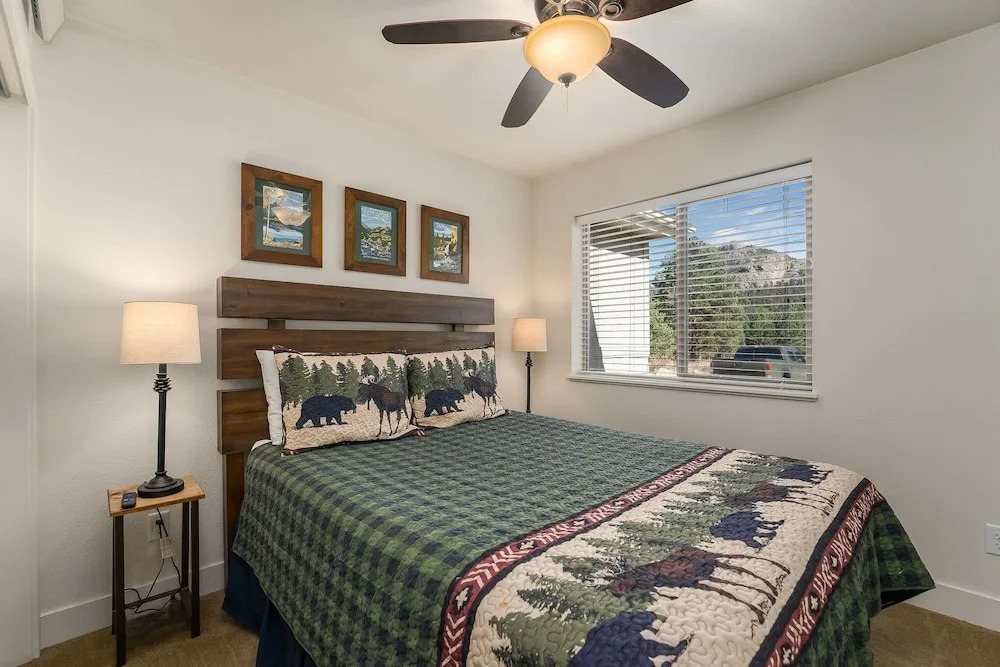 Serenity In The Rockies 2 Bedroom Townhouse by RedAwning