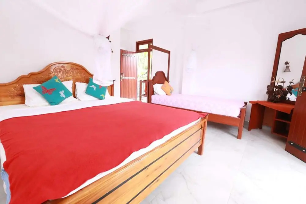 Yoho Cloud Castle Homestay