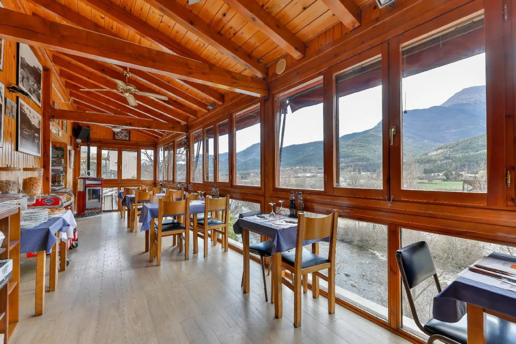 HOSTAL RIO ARA BELLOSTA by Vivere Stays