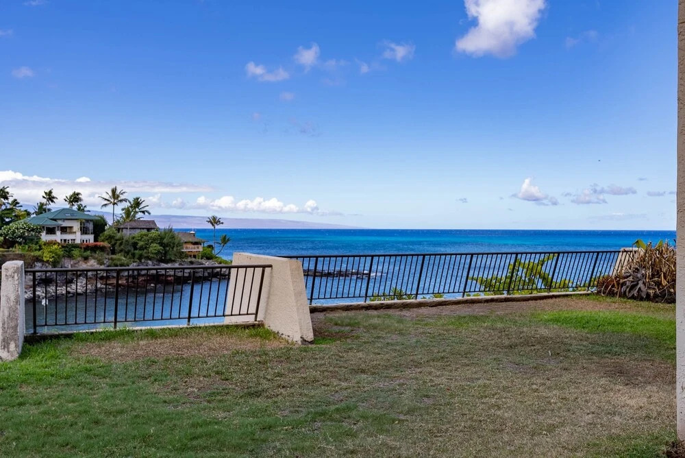 Napili Point B33 1 Bedroom Oceanfront Condo 1 Condo by RedAwning