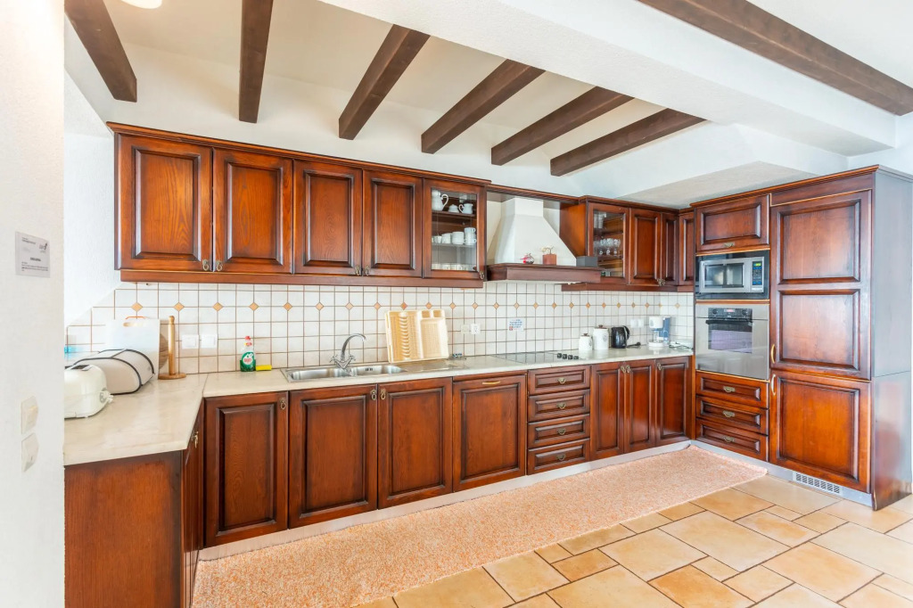 Villa Emilios