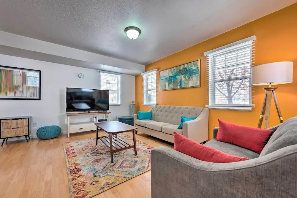 Family-friendly Logan Farmhouse w/ Yard & Near USU