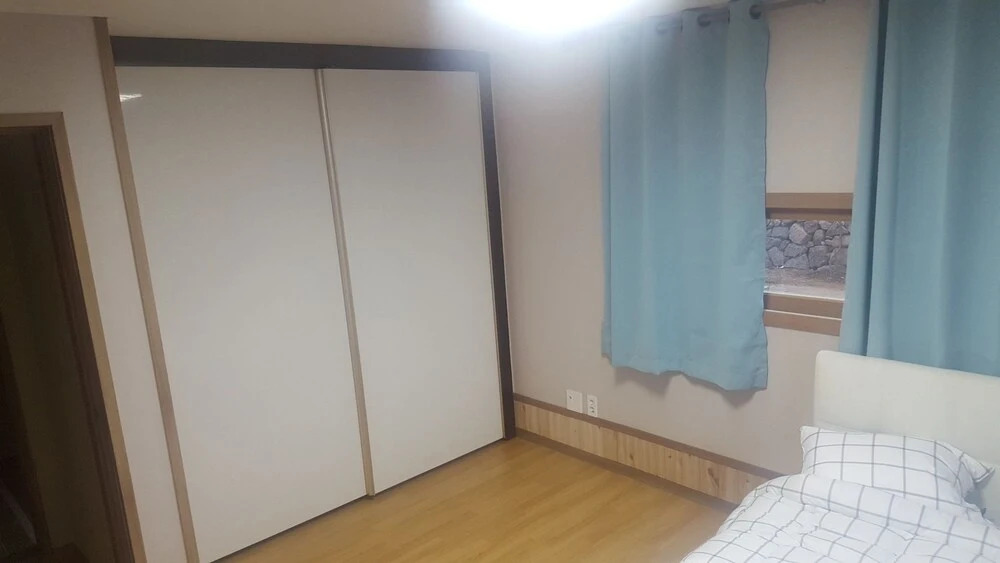 D2 House