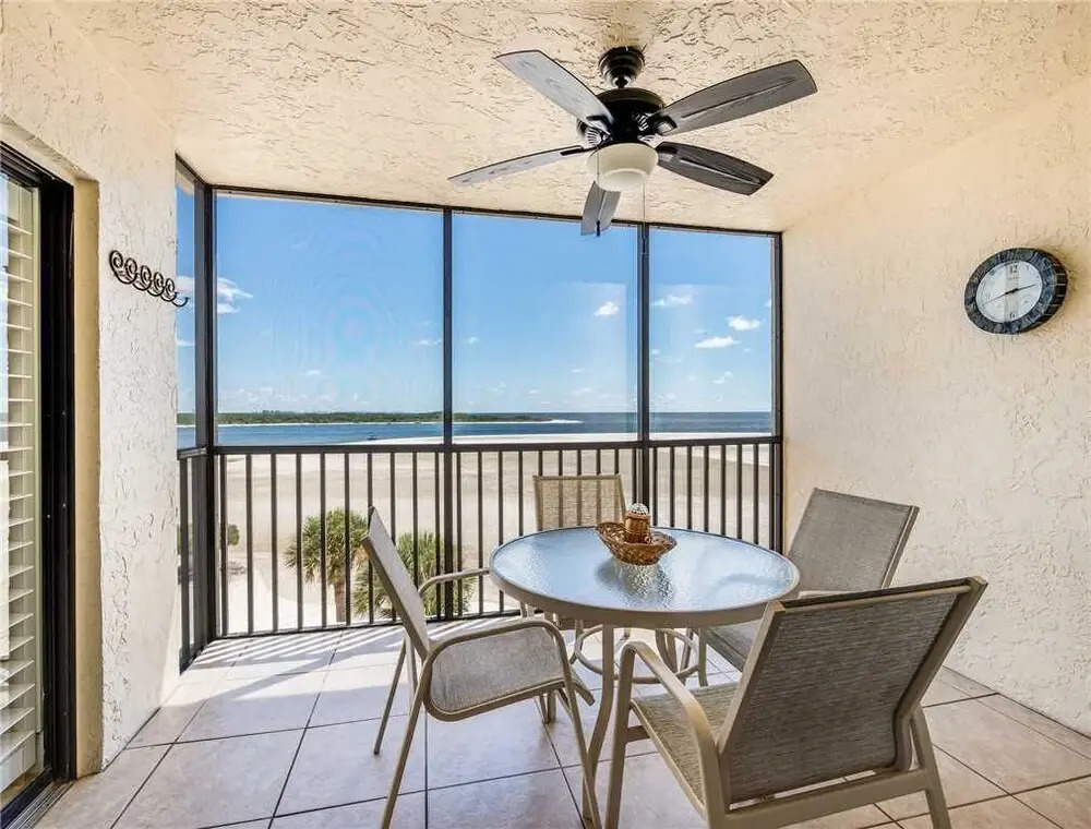 Carlos Pointe 422 - Two Bedroom Condo