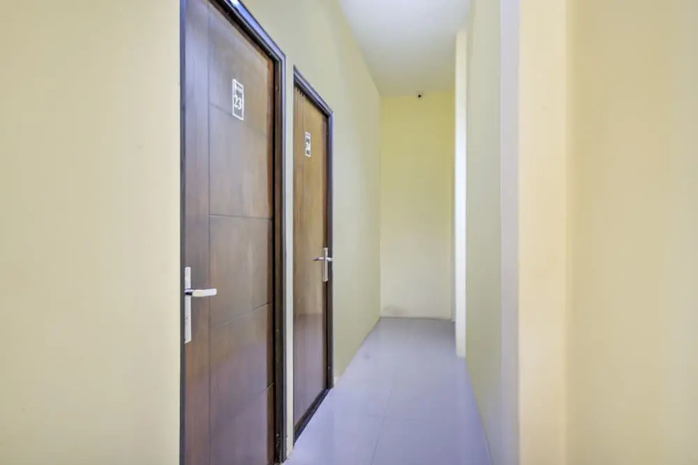 Oyo 2509 Central District Residence