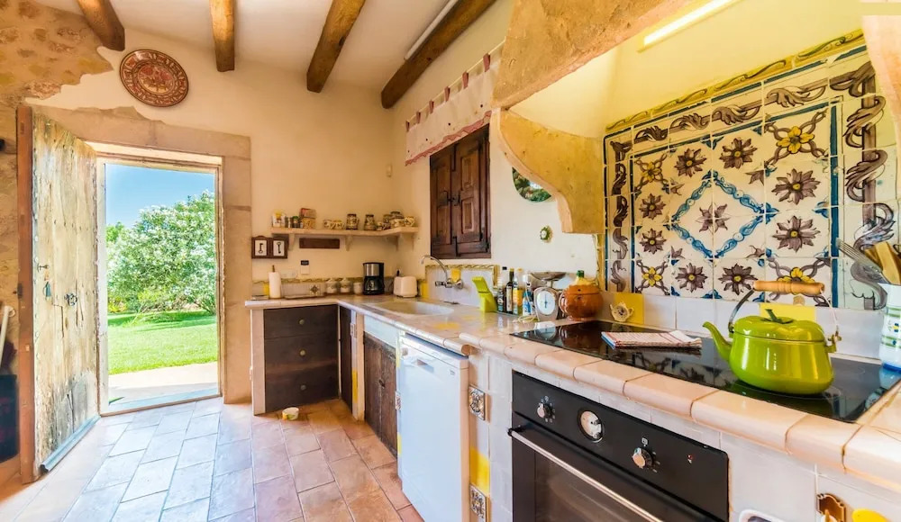 G Rentals Can Cuquet House