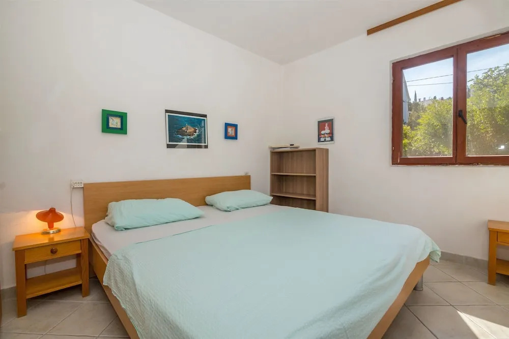 Apartments Ivan
