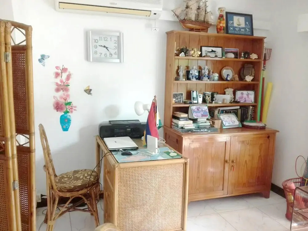 House with 3 Bedrooms in Grand Baie, with Pool Access, Enclosed Garden And Wifi - 500 M From the Beach