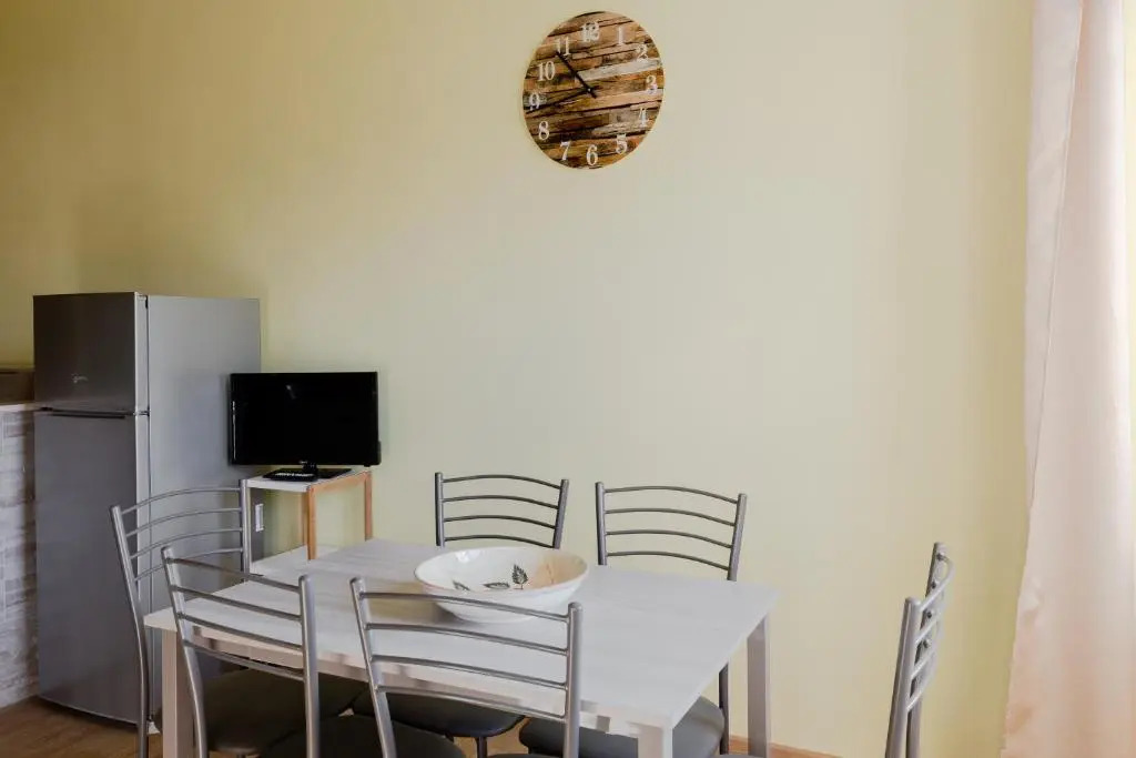 Le Rondini Apartment, 5 persone, 2 balconi, Policlinico Tor Vergata e Casilino