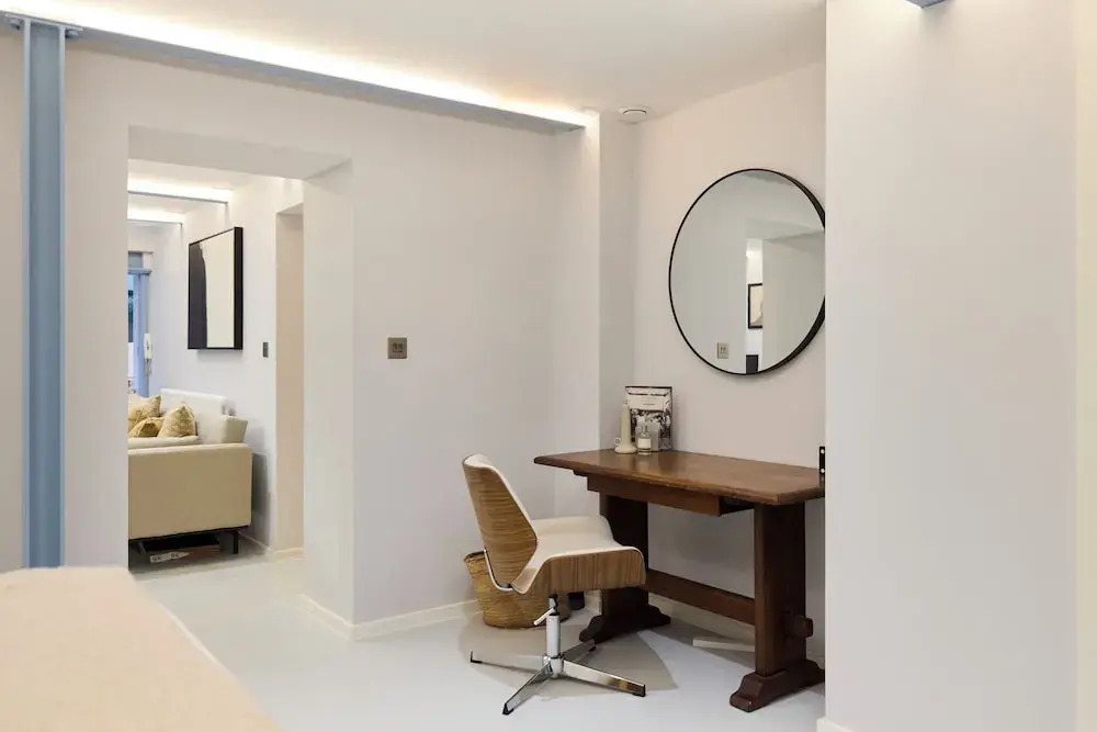 Ladbroke Grove Courtyard Apartment