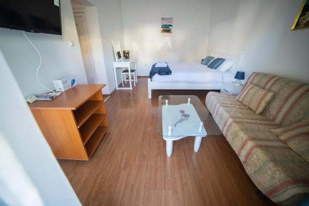 FOR-A Apartmani
