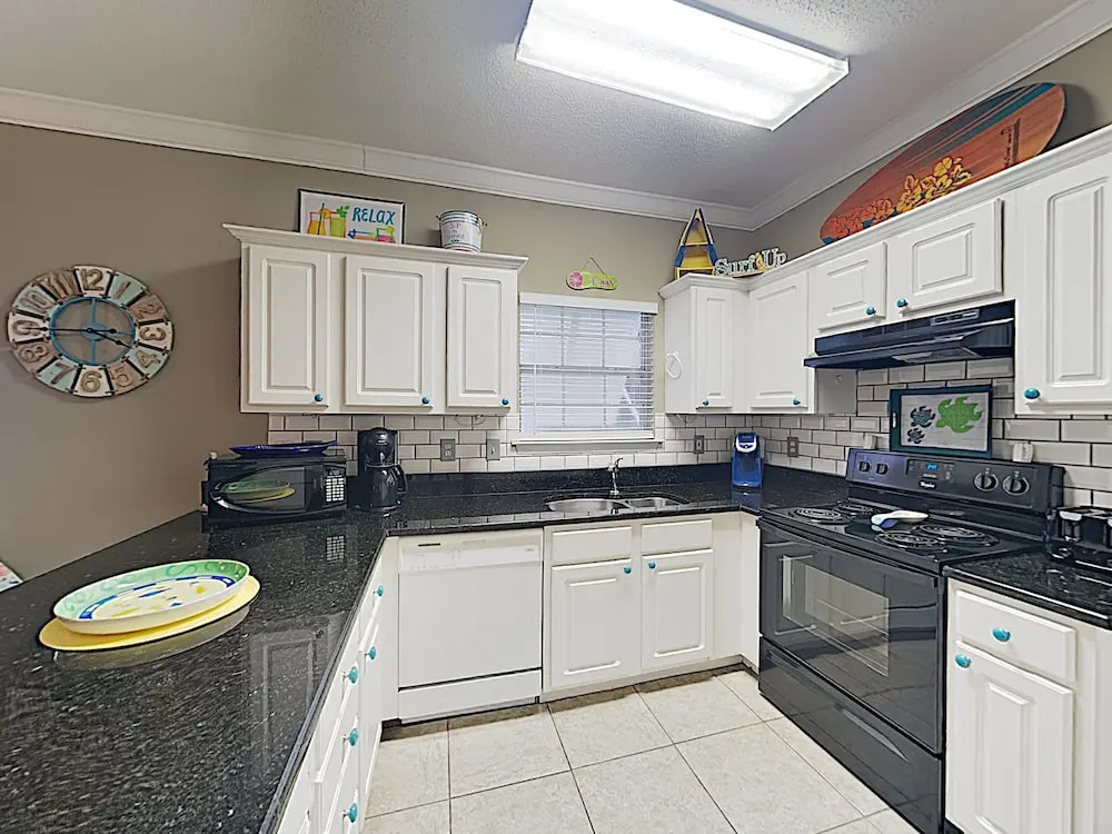 Dreamy W/ Pool, 4 Miles To Orange Beach 3 Bedroom Condo