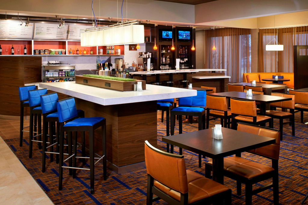 Courtyard Chicago Arlington Heights/South