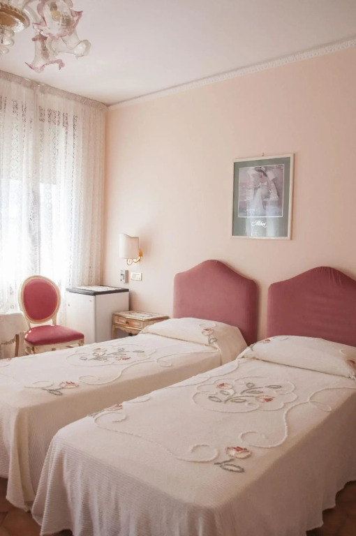 Hotel Villa Serena