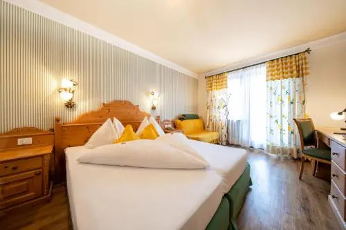 PALMENGARTEN Hotel Gstör