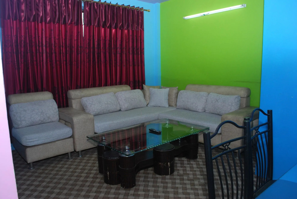 3 Boys Apartment & Guesthouse