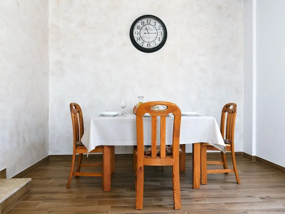 Charming Holiday Home With Terrace and Garden - One Bedroom Holiday Home
