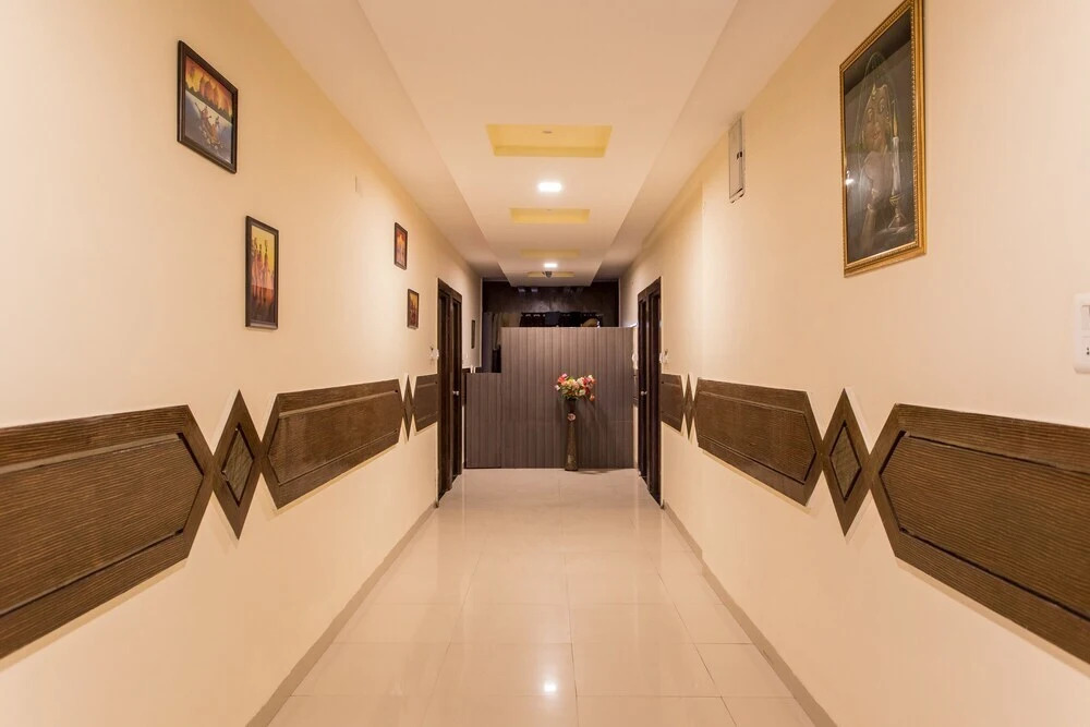 OYO 6320 Shri Balaji Avenue