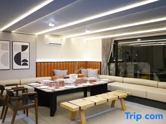 Movenpick pool villa by Angkana Luxury 5 star