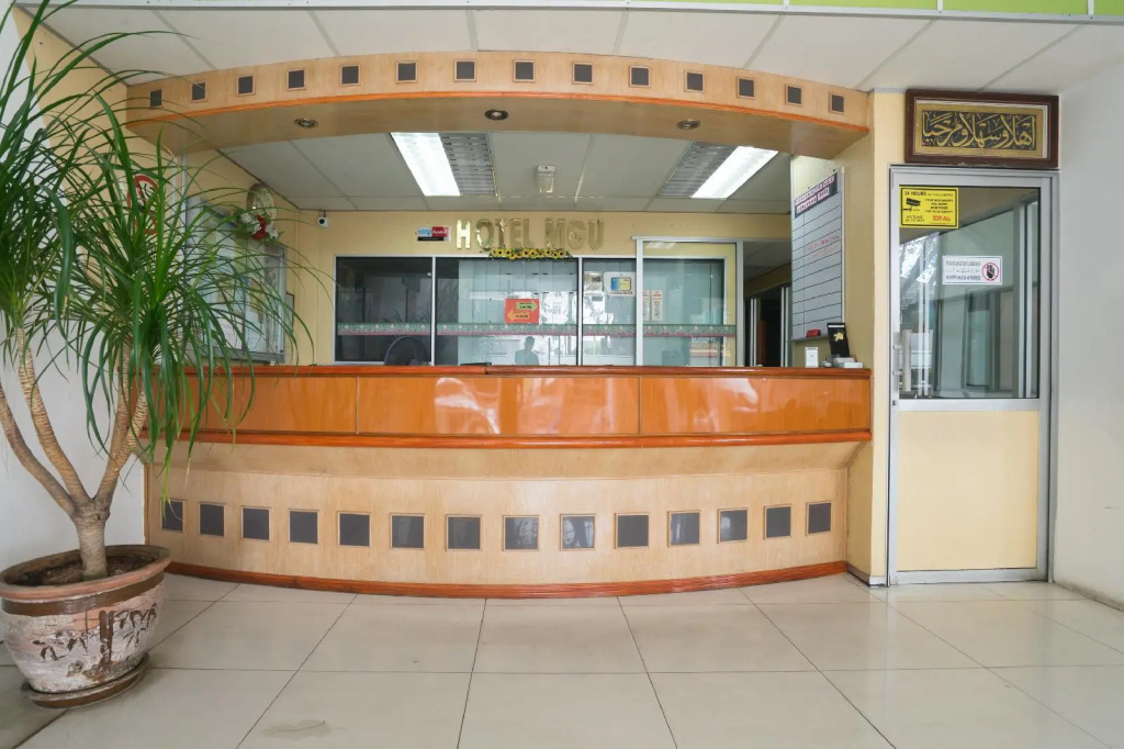 OYO 757 MFU Firdaus Hotel