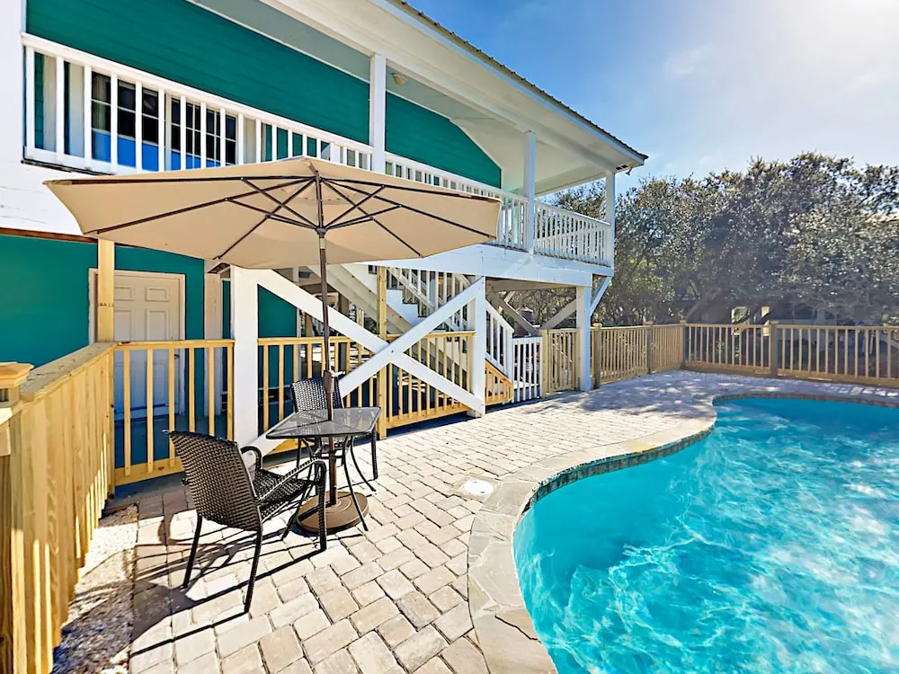 6727 Driftwood Dr Home 4 Bedrooms 3 Bathrooms Home