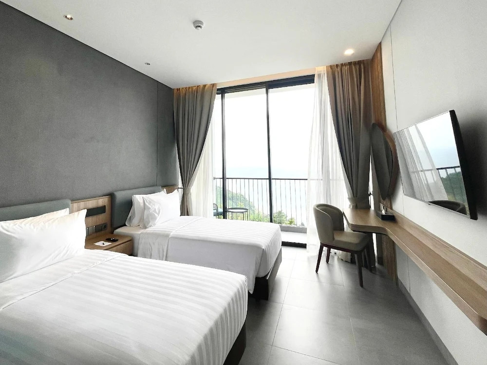 Laska Hotel Resort Ciletuh