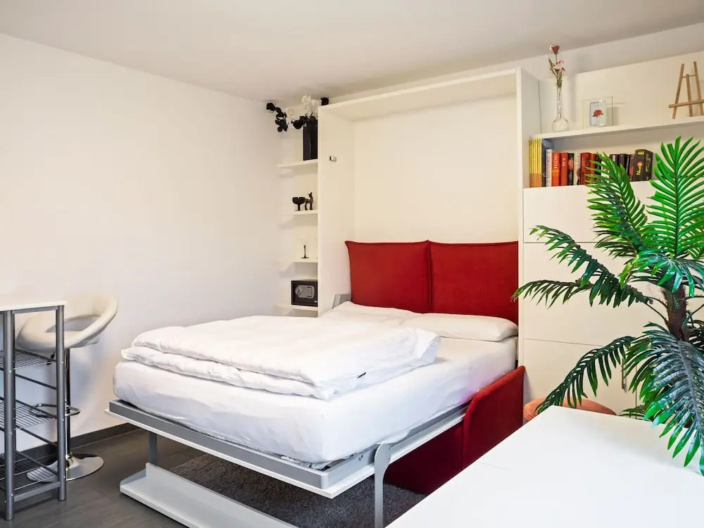 Lovely Apartment in Duisburg near Forest