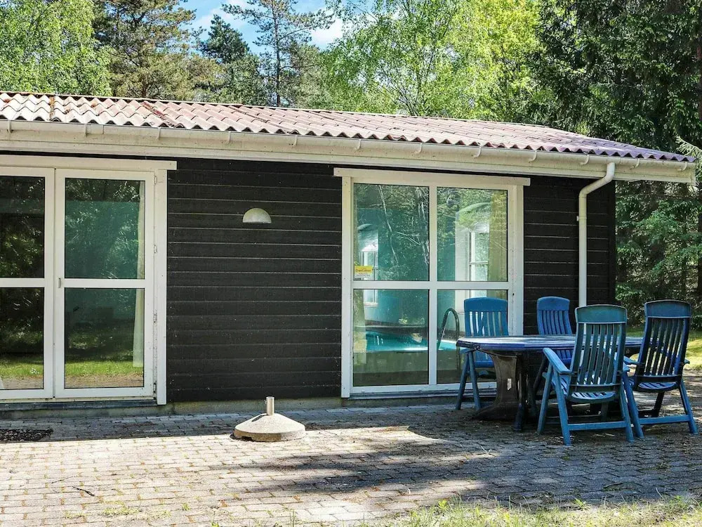 10 Person Holiday Home in Hadsund-by Traum