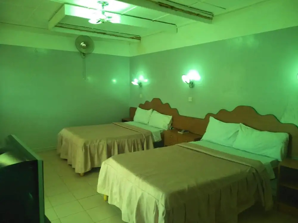 Owoods Annex Hotel