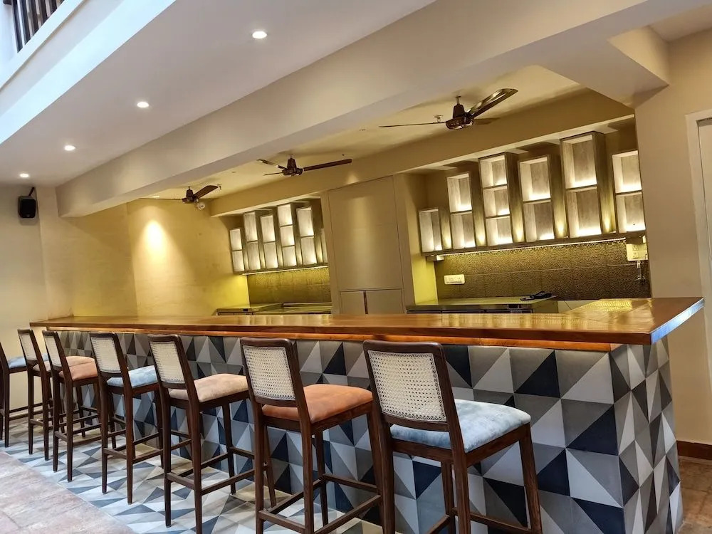 Hotel Sharayu One