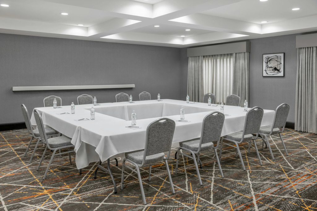 Hampton Inn Olathe
