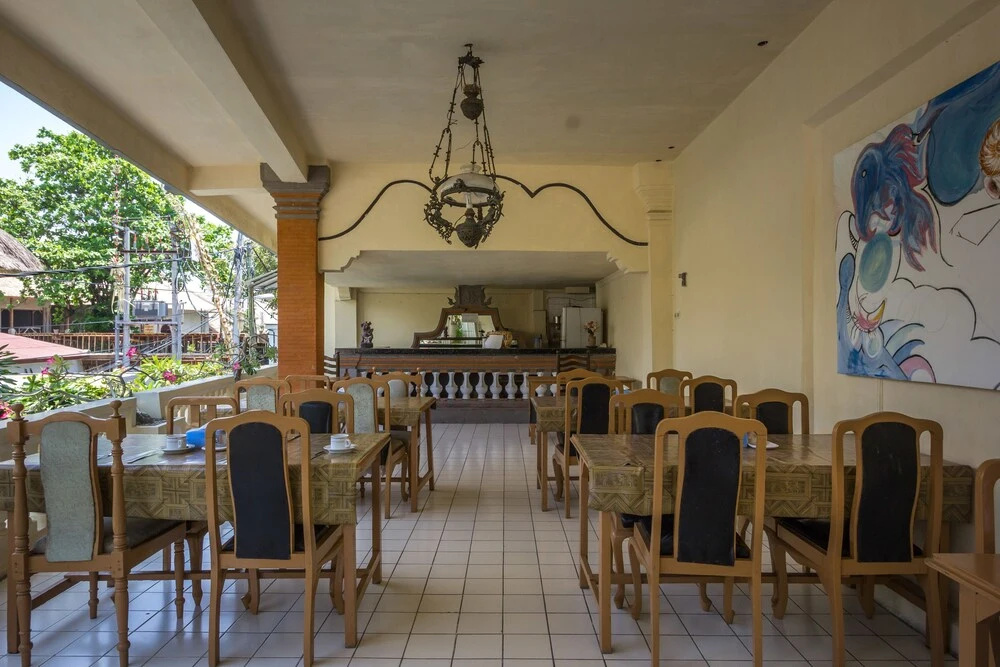 Semawang Beach Hotel