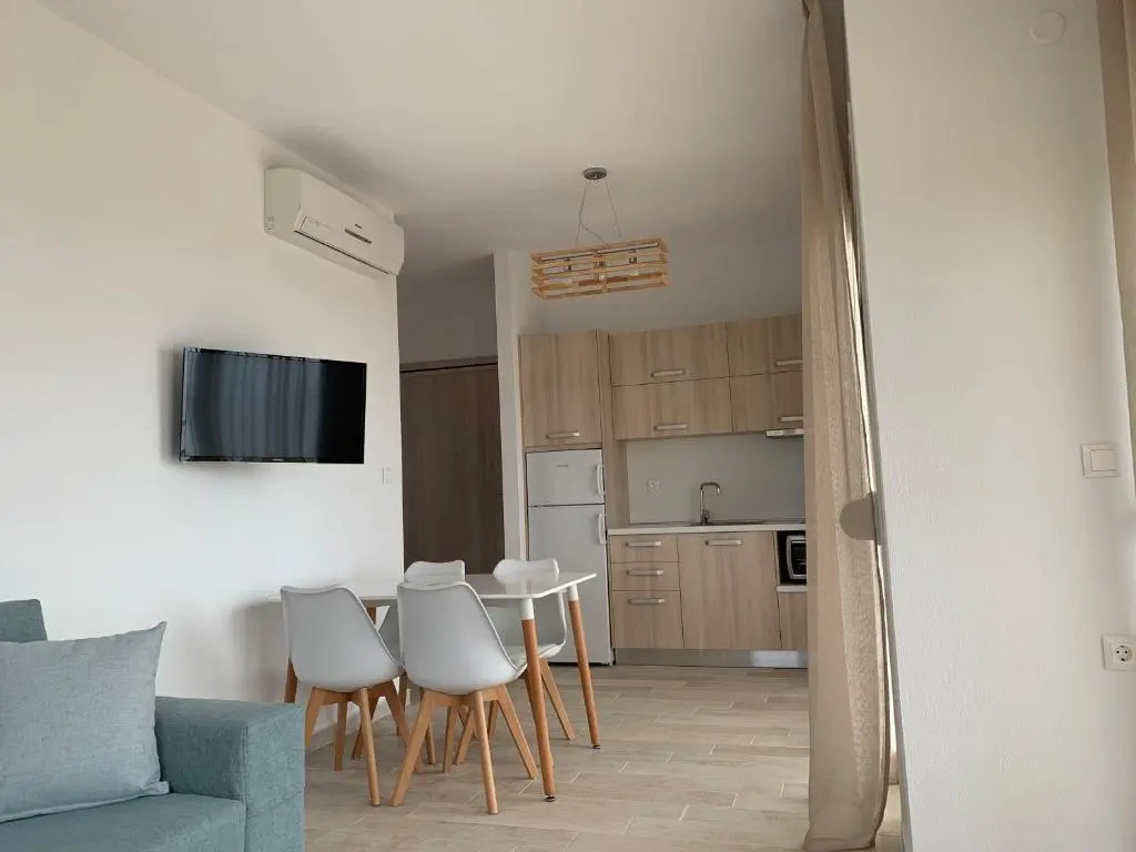 Kalivas beach house
