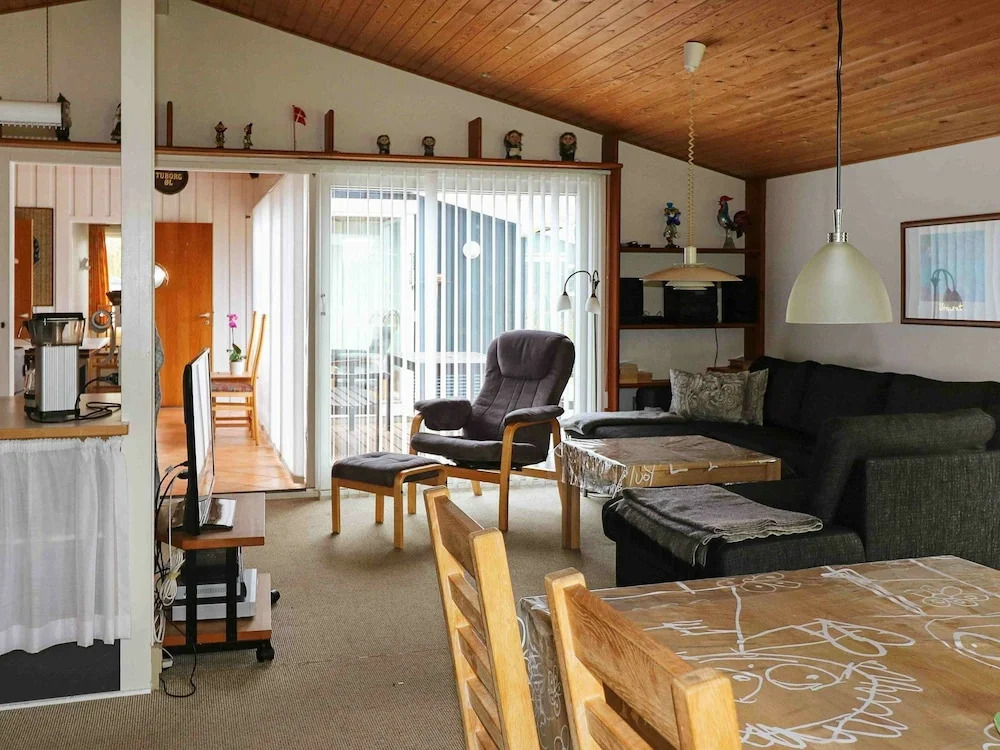Vibrant Holiday Home in Hadsund With Sauna