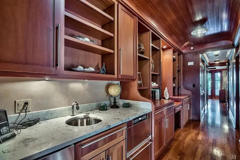 OLYMPIA SAND DOLLAR SUITE 2 Bedroom Holiday Home by Five Star Properties