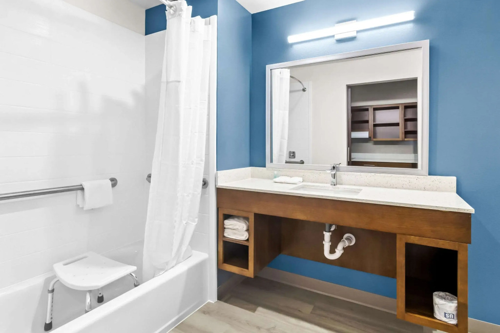 WoodSpring Suites South Houston Hobby