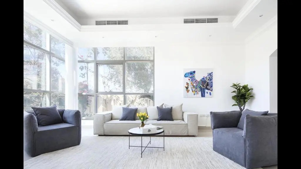 Hometown Apartments - Incredible 4 Bedroom plus maidsroom Villa