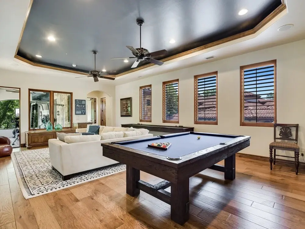 The Above Casa Tranquility Lake Austin 5 Bedroom Estate