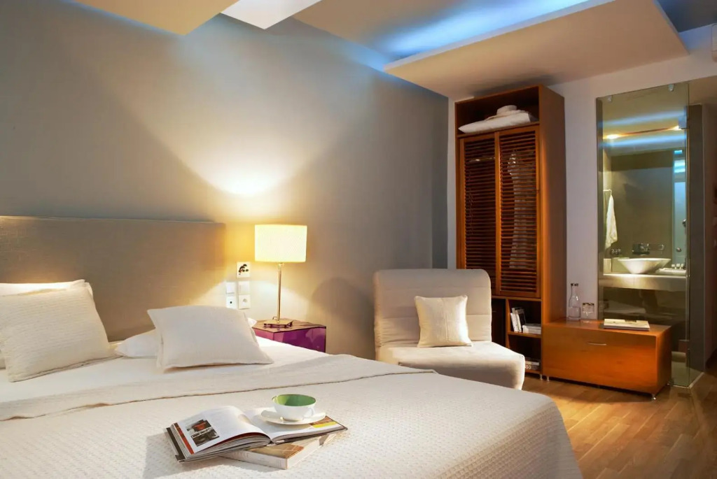 Kamari Beach Hotel